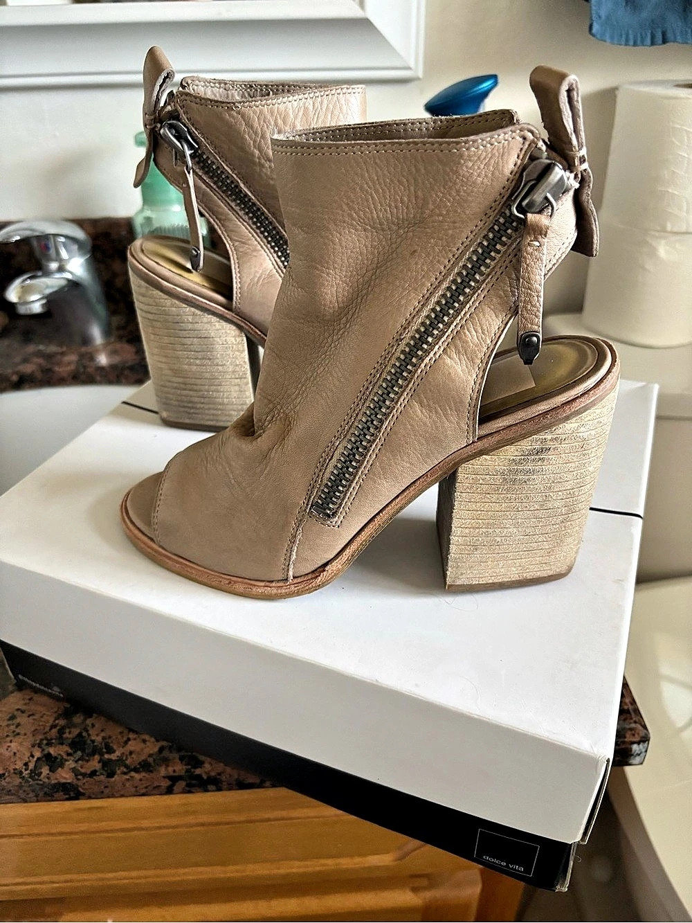 Dolce Vita Peep Toe Ankle Booties in Brown US 7